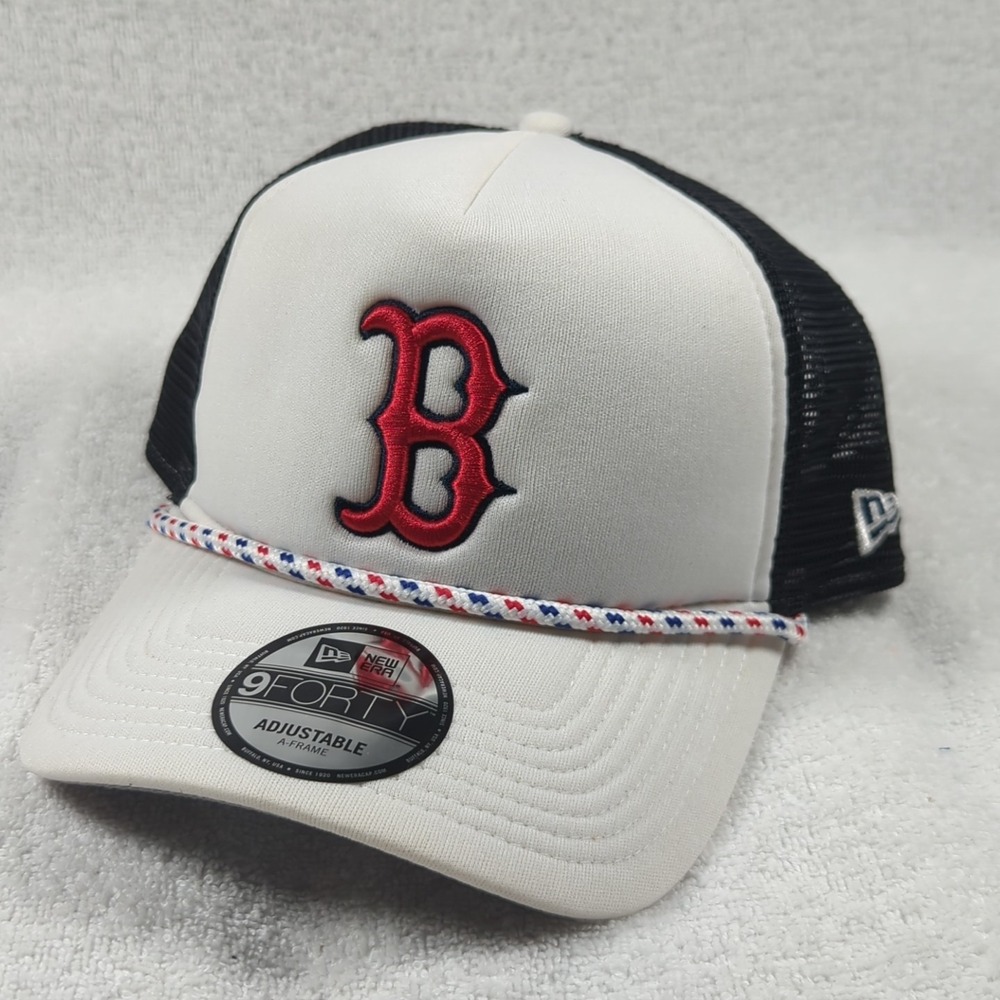 Boston Red Sox New Era 9Forty Court Trucker Hat A-Frame Snapback OSFM Rope